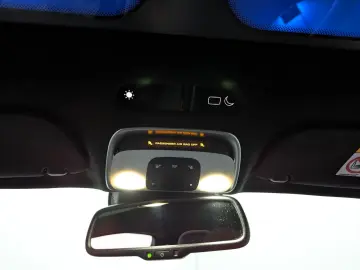 GT*MY2023*BLACK/BLACK*CARBON*FULL OPTIONS*B&W