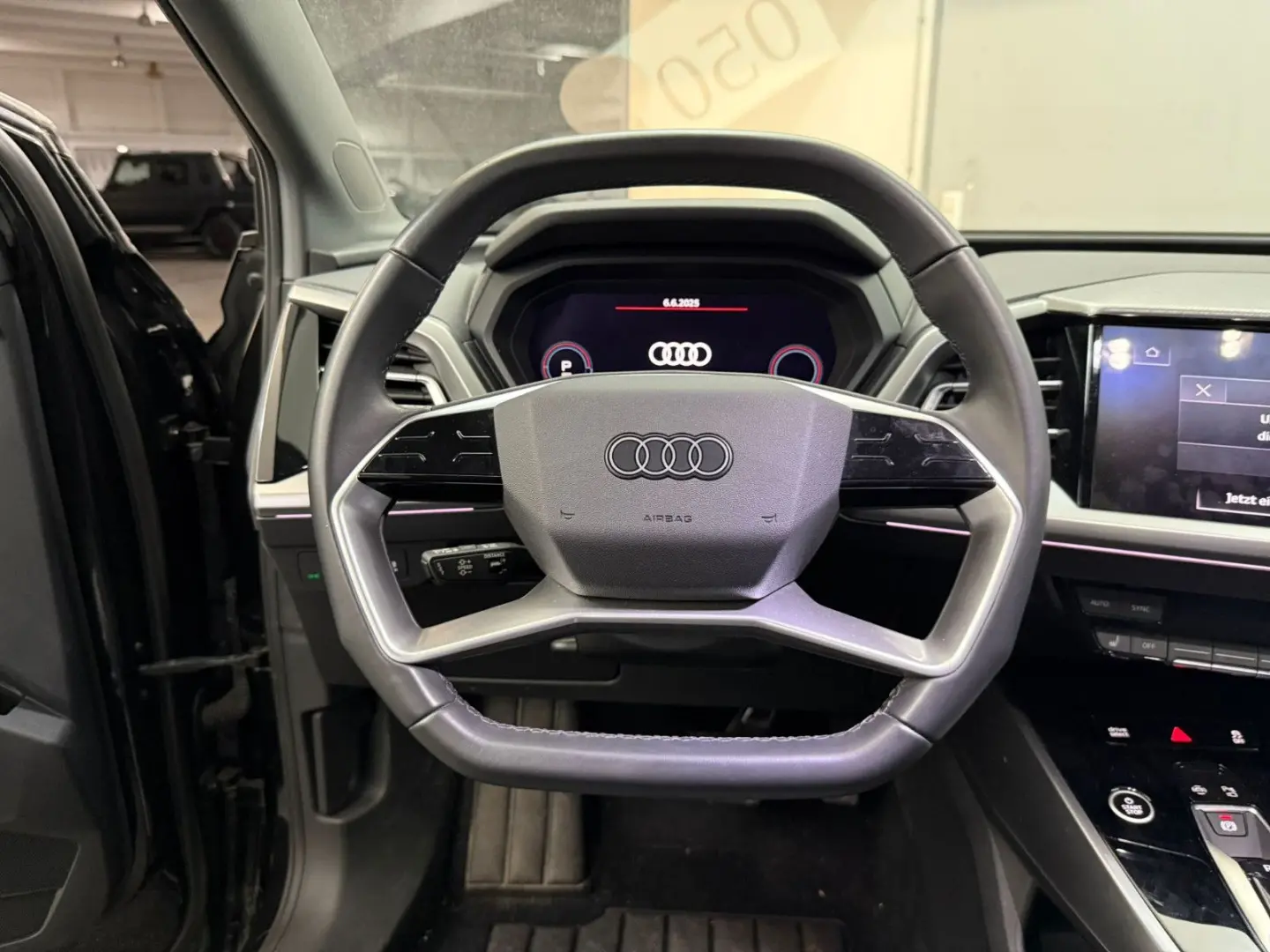 Q4 e-tron Sportback 35 e-tron S-LINE*VIRTUAL*LED