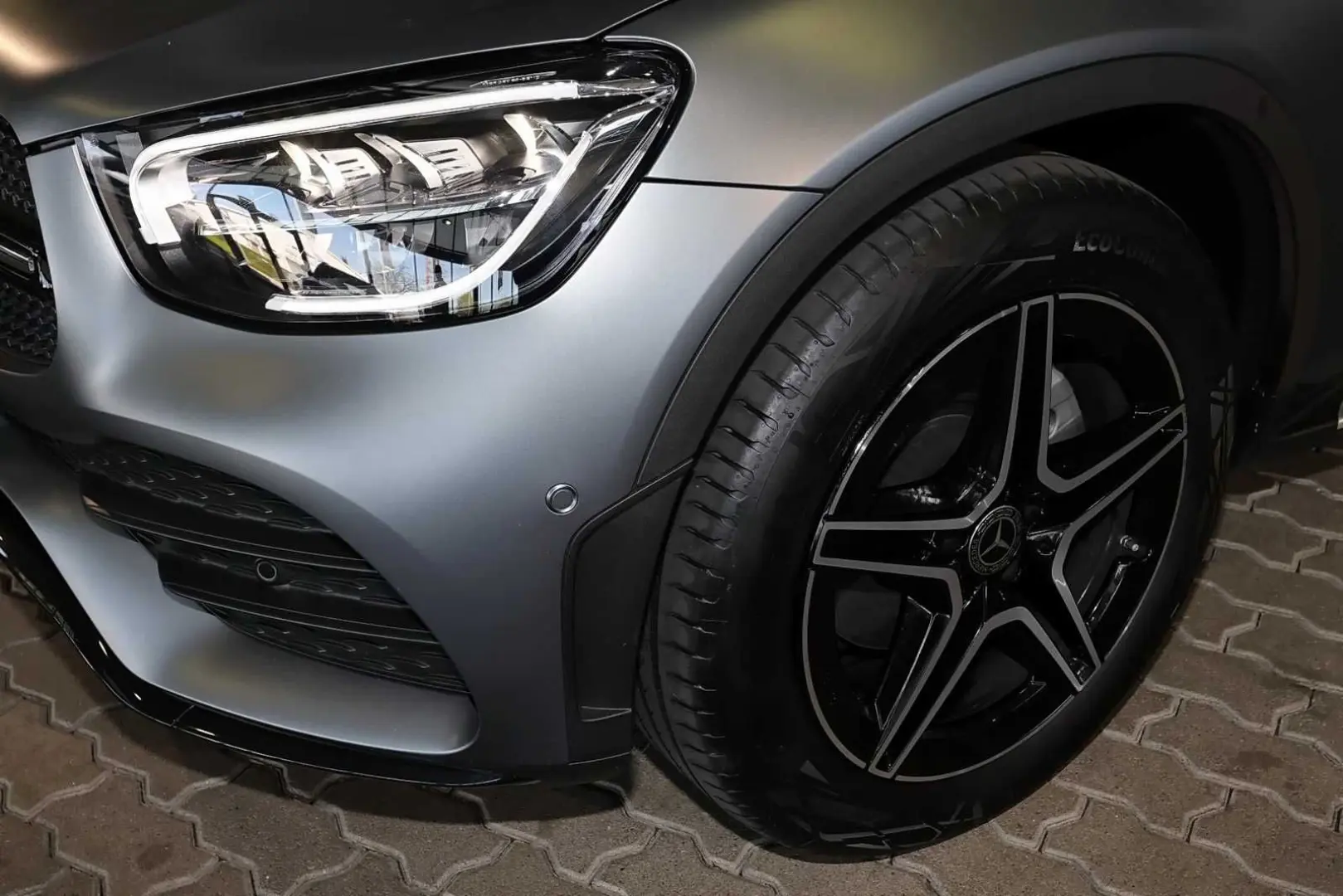 GLC 220 d 4M Coupé AMG DISTRONIC+360°+NIGHTPAKET