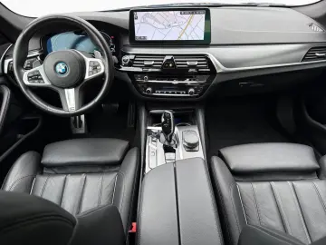 530e xDrive M-Sport Innov. HUD Laser HiFi Navi