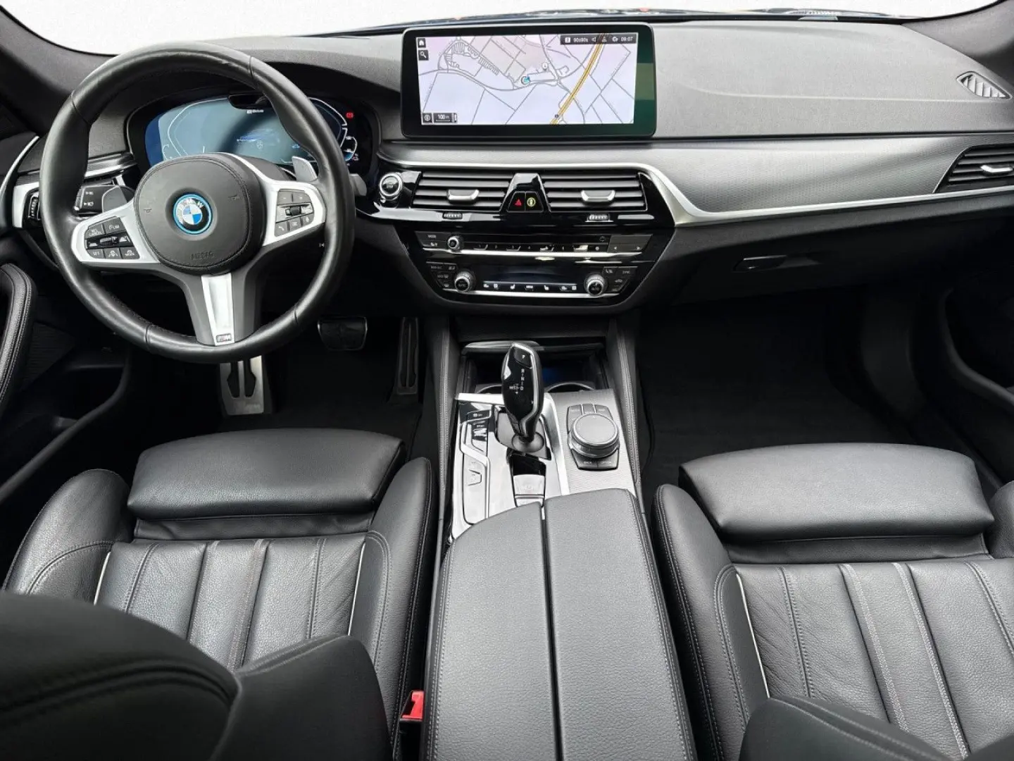 530e xDrive M-Sport Innov. HUD Laser HiFi Navi