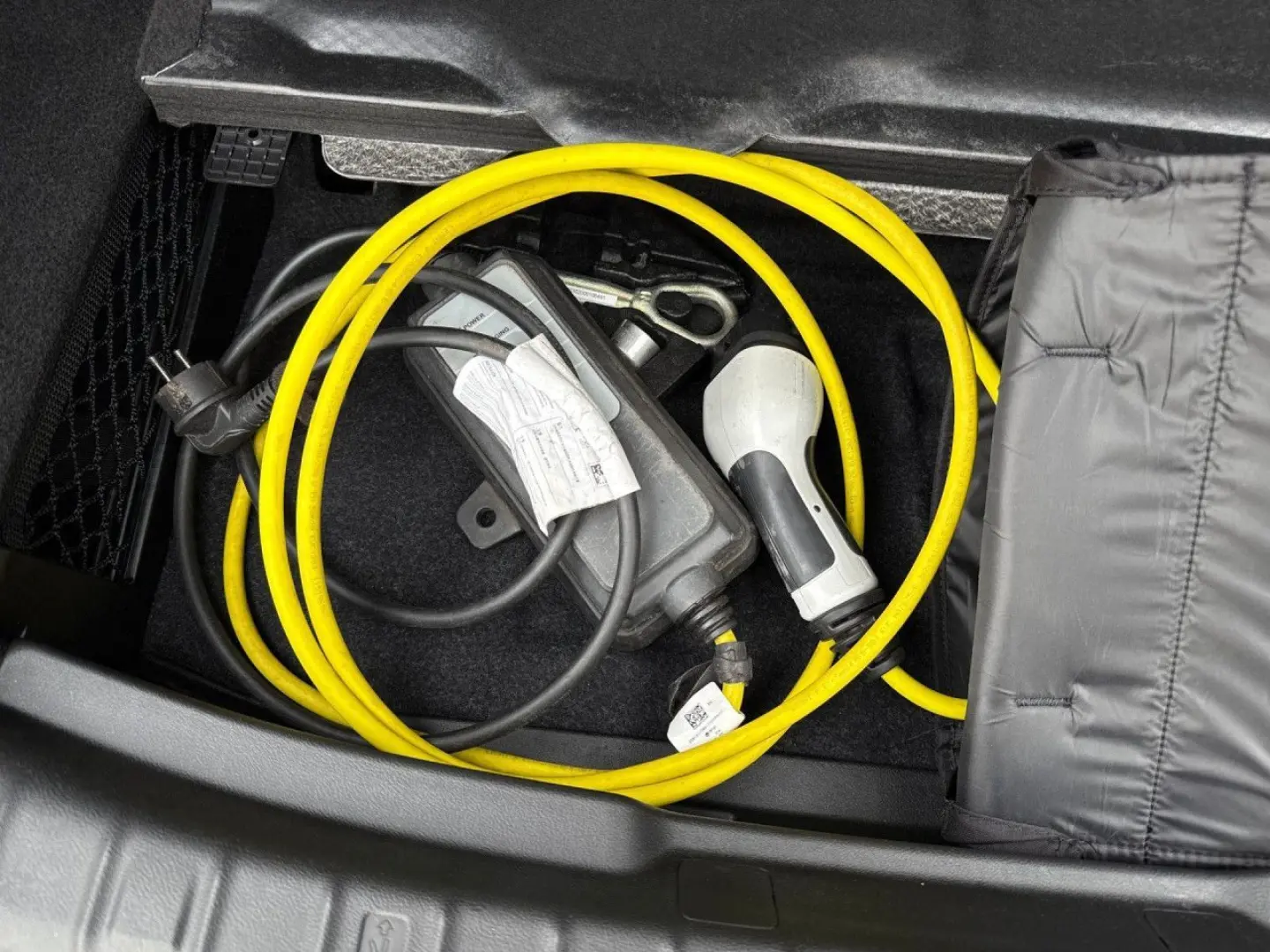 530e xDrive M-Sport Innov. HUD Laser HiFi Navi
