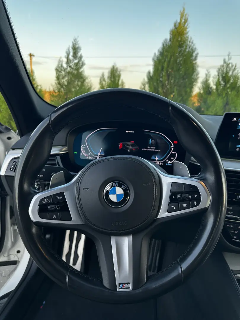 BMW 530