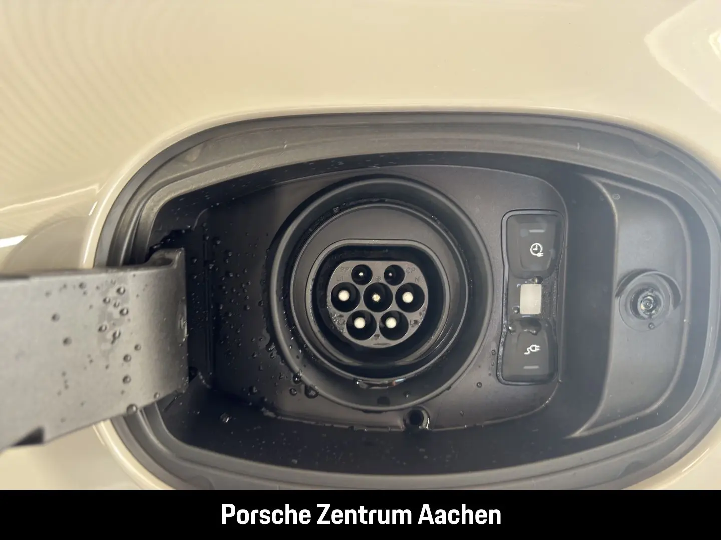 Cayenne S E-Hybrid Coupe BOSE Panoramadach LED
