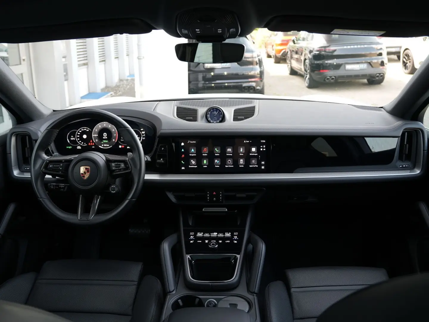 E-Hybrid Coupé SPORTDESIGN-ACC-LUFTF-PANO-BOSE