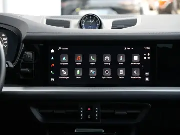 E-Hybrid Coupé SPORTDESIGN-ACC-LUFTF-PANO-BOSE