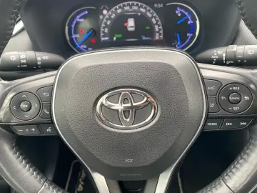 RAV 4 VVT-i EU6d-T 2.5 Hybrid Club*4x4*NAVI*ACC*