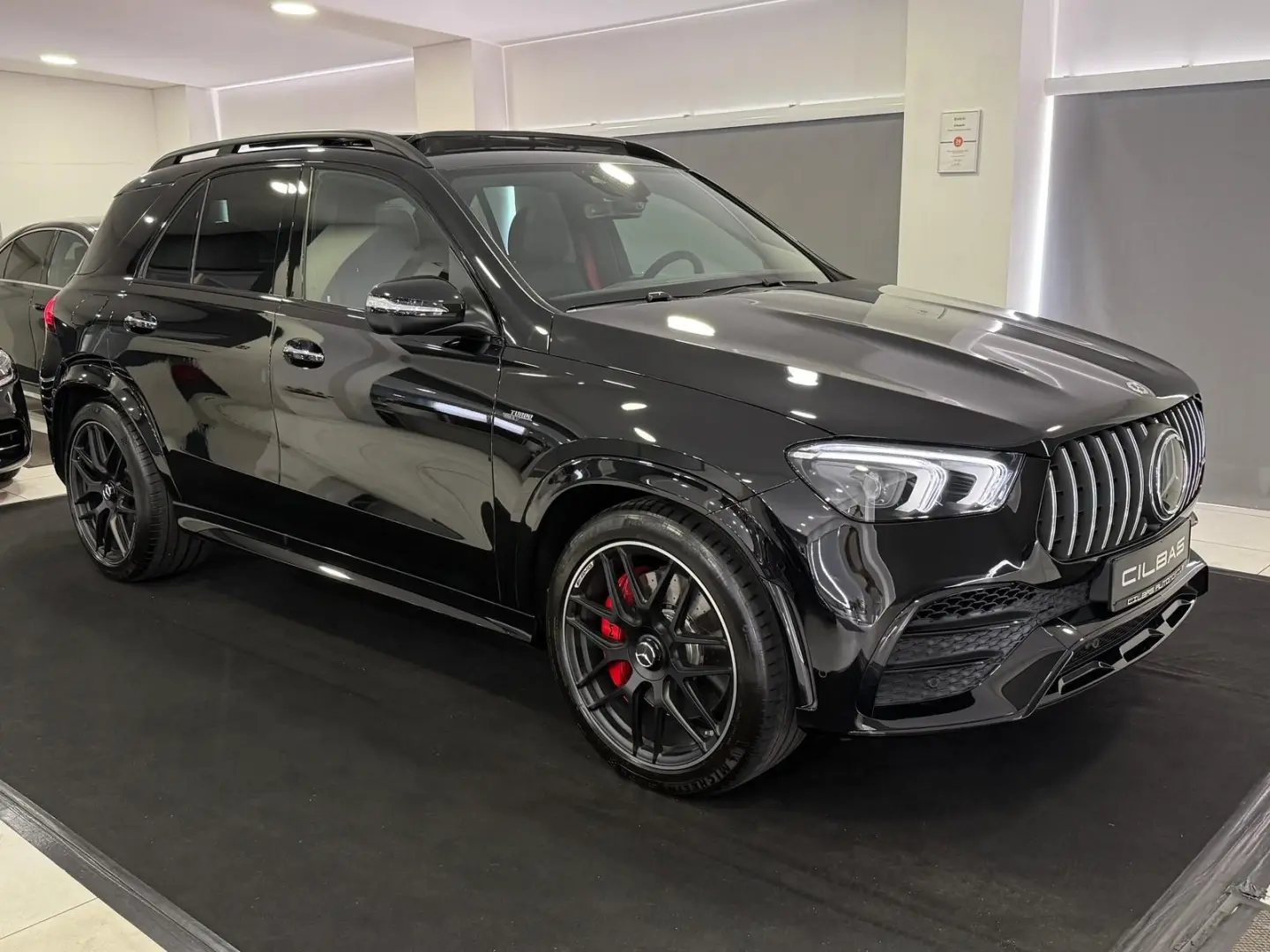 GLE 53 AMG 4Matic+*PANO*HUD*CARBON*DISTR*360KAM*