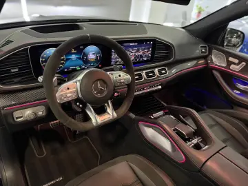 GLE 53 AMG 4Matic+*PANO*HUD*CARBON*DISTR*360KAM*