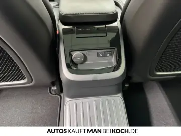 V60 T6 Plug-In AWD Plus Dark ACC BLIS AHK PANO