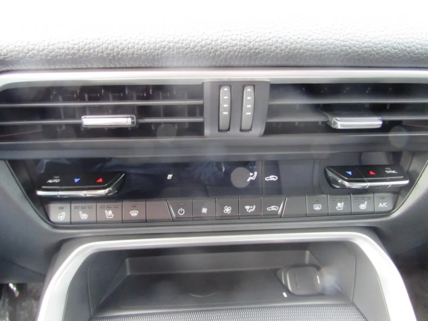 CX-60 e-SKYACTIV-D 254 HOMURA Klima Navi Leder