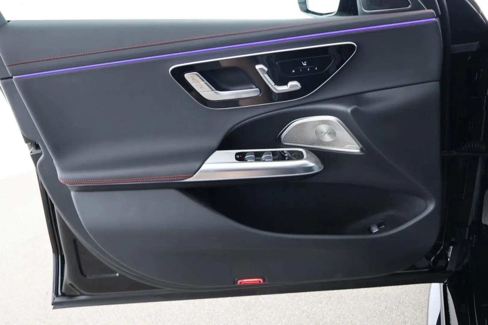 E 53 AMG 4M T Hybrid Night Pano AHK Distronic