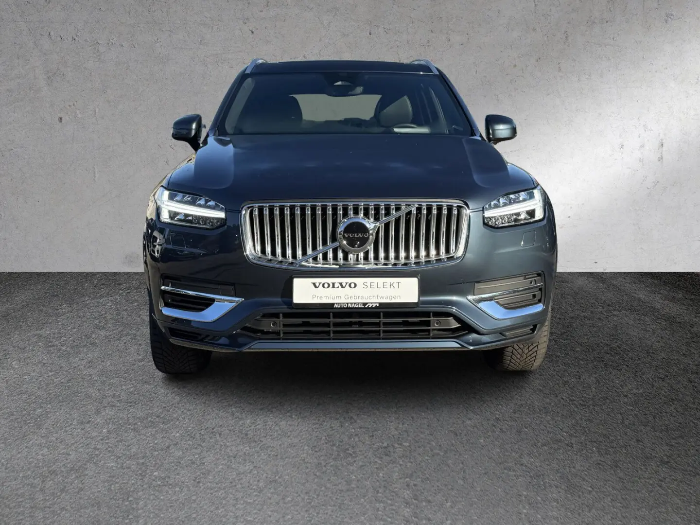 XC90 T8 Plus Bright LUFT|AHK|B&W|PANO|HAED UP|