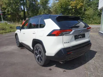 RAV 4 Plug-in-Hybrid Technik- und Style Paket