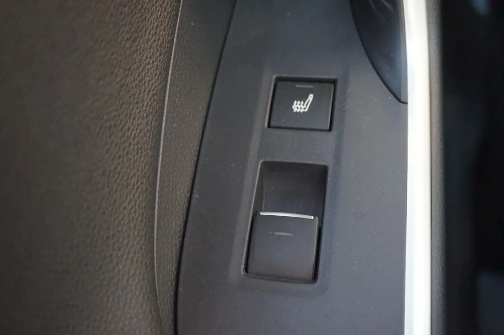 RAV 4 Plug-in-Hybrid Technik- und Style Paket