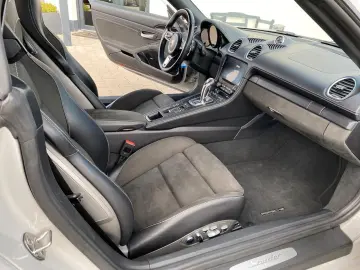 Boxster 718 Spyder|BOSE|Sport Chrono|Abgas|TOP