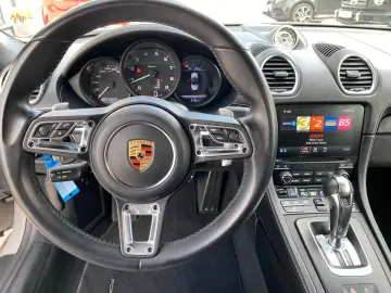 Boxster 718 Spyder|BOSE|Sport Chrono|Abgas|TOP