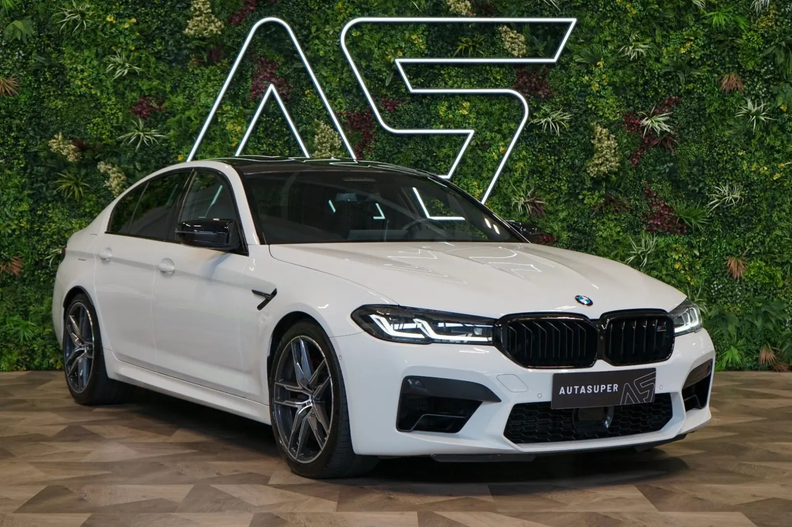 M5 COMPETITION*xDRIVE*H/K*CARBON*77.355€ NETTO