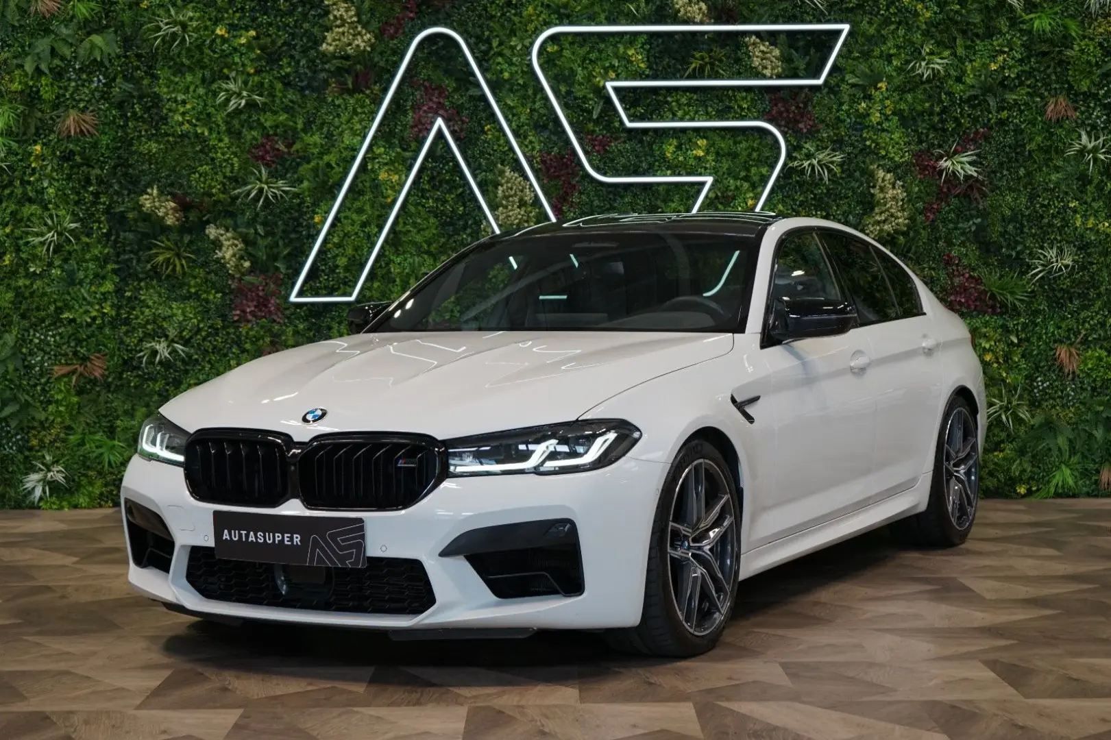 M5 COMPETITION*xDRIVE*H/K*CARBON*77.355€ NETTO