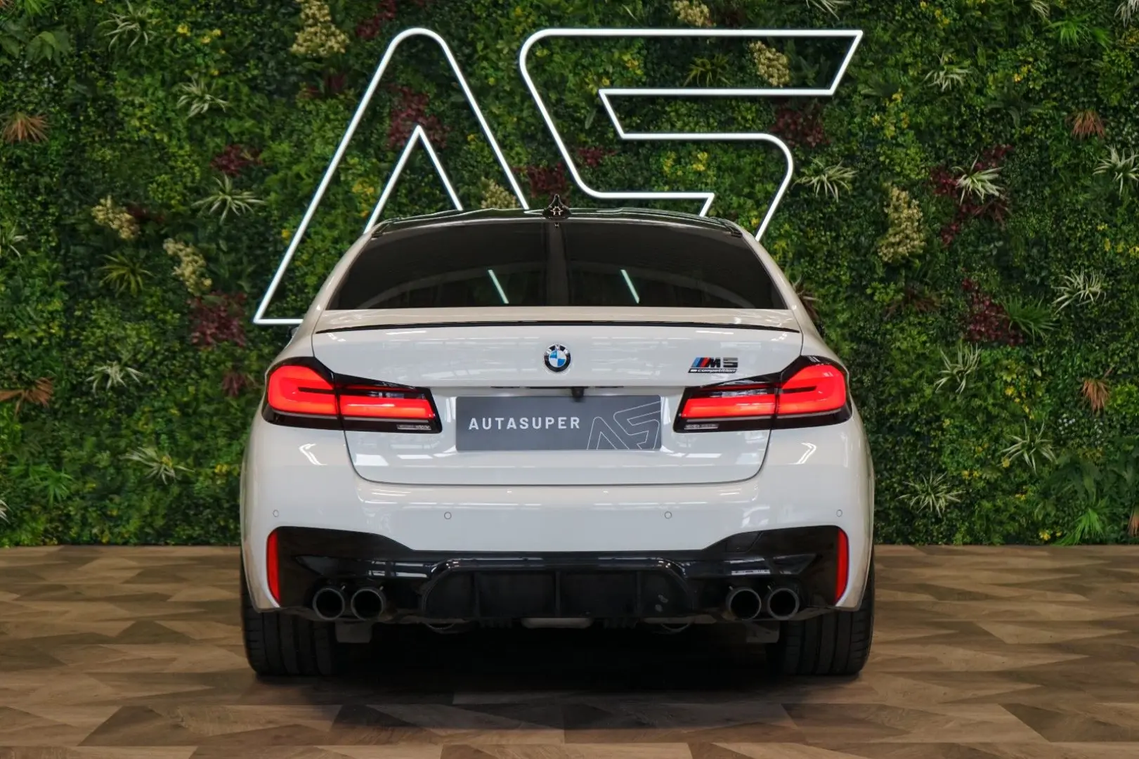 M5 COMPETITION*xDRIVE*H/K*CARBON*77.355€ NETTO