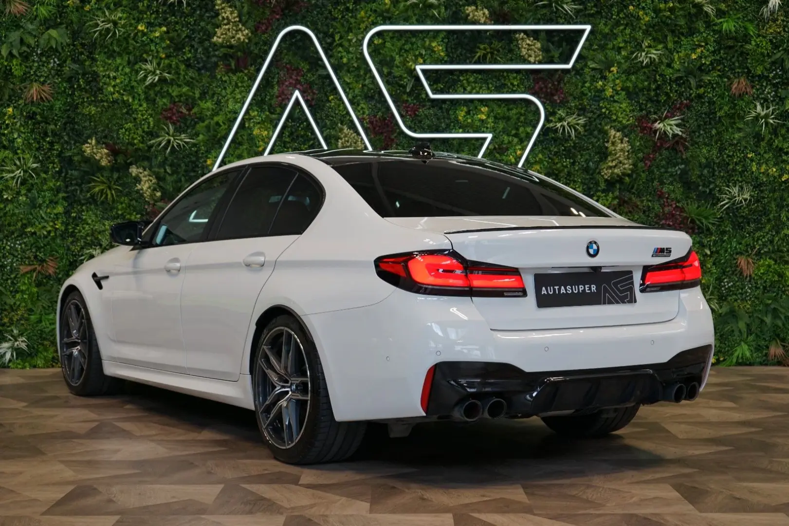 M5 COMPETITION*xDRIVE*H/K*CARBON*77.355€ NETTO