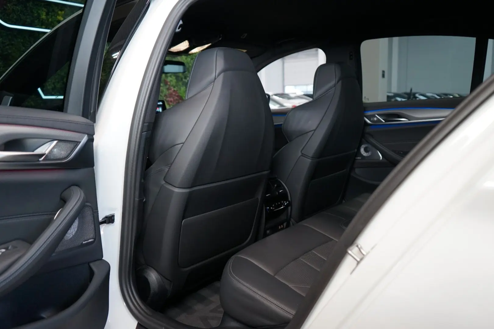 M5 COMPETITION*xDRIVE*H/K*CARBON*77.355€ NETTO