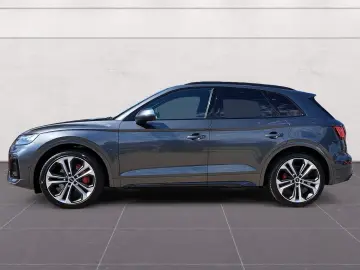 SQ5 TDI quattro tiptr. PANO AHK STNDHEIZ B&O 21