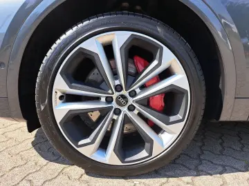 SQ5 TDI quattro tiptr. PANO AHK STNDHEIZ B&O 21