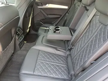 SQ5 TDI quattro tiptr. PANO AHK STNDHEIZ B&O 21