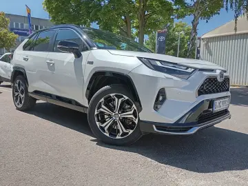 RAV 4 2.5 Plug-in Hybrid 4x4 Style JBL Bearlock