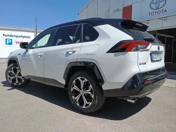 RAV 4 2.5 Plug-in Hybrid 4x4 Style JBL Bearlock