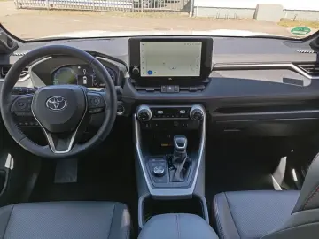 RAV 4 2.5 Plug-in Hybrid 4x4 Style JBL Bearlock