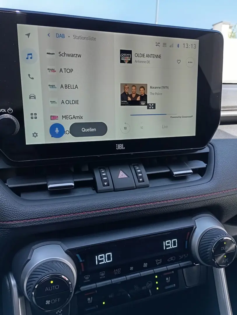 RAV 4 2.5 Plug-in Hybrid 4x4 Style JBL Bearlock