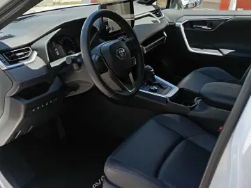 RAV 4 2.5 Plug-in Hybrid 4x4 Style JBL Bearlock