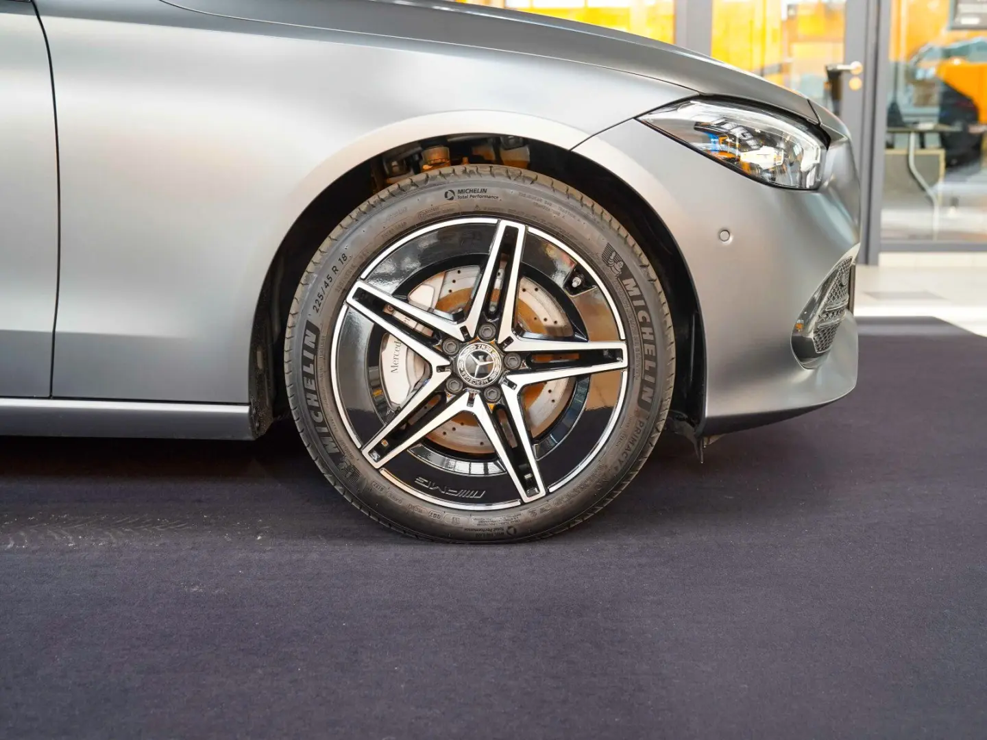 C 400 e 4M AMG Line Night MATT Burmester -45%