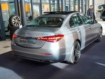 C 400 e 4M AMG Line Night MATT Burmester -45%