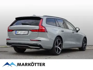 V60 T6 Plus Dark Recharge AWD PANO/ACC/BLIS/LED