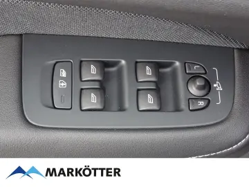 V60 T6 Plus Dark Recharge AWD PANO/ACC/BLIS/LED