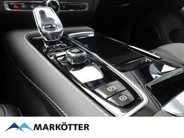 V60 T6 Plus Dark Recharge AWD PANO/ACC/BLIS/LED