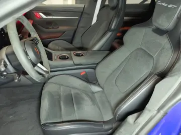 Taycan Turbo GT Inno-Drive Matrix-LED 4-Sitzer