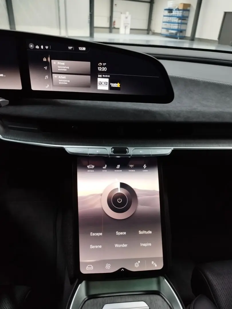 Air Grand Touring 611kW Pano SoundPro 3DView 21