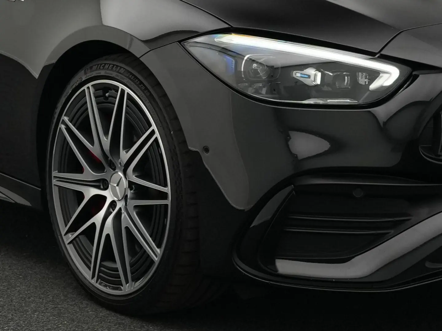 C 43 AMG 4MATIC Limousine