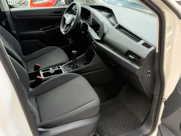 Caddy 5 Sitzer. 1 HAND*TEMPO*SHZ*PDC*AHK*