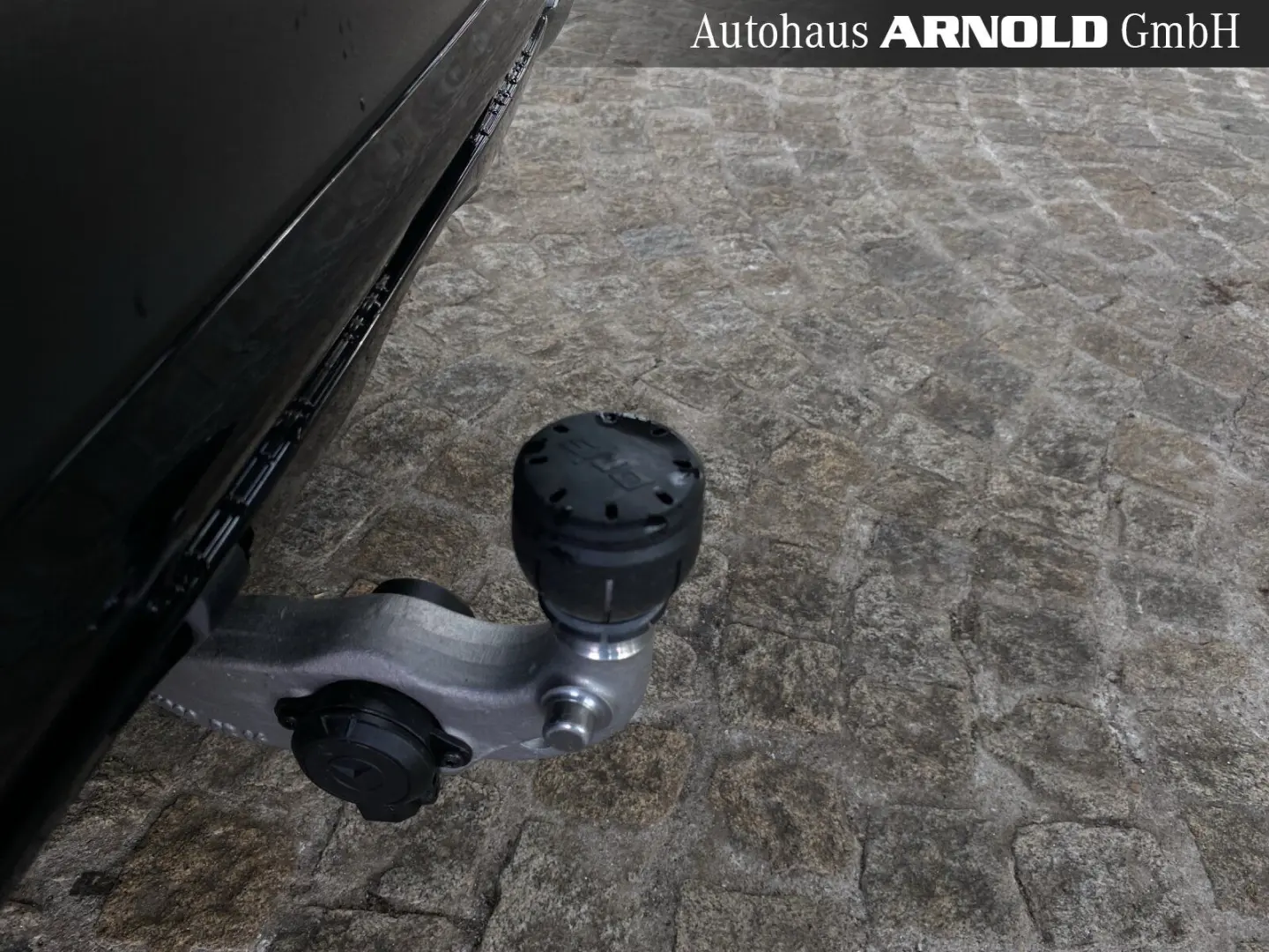 GLC 300 d 4M AMG Line AIRM AHK Pano Distr. 360°