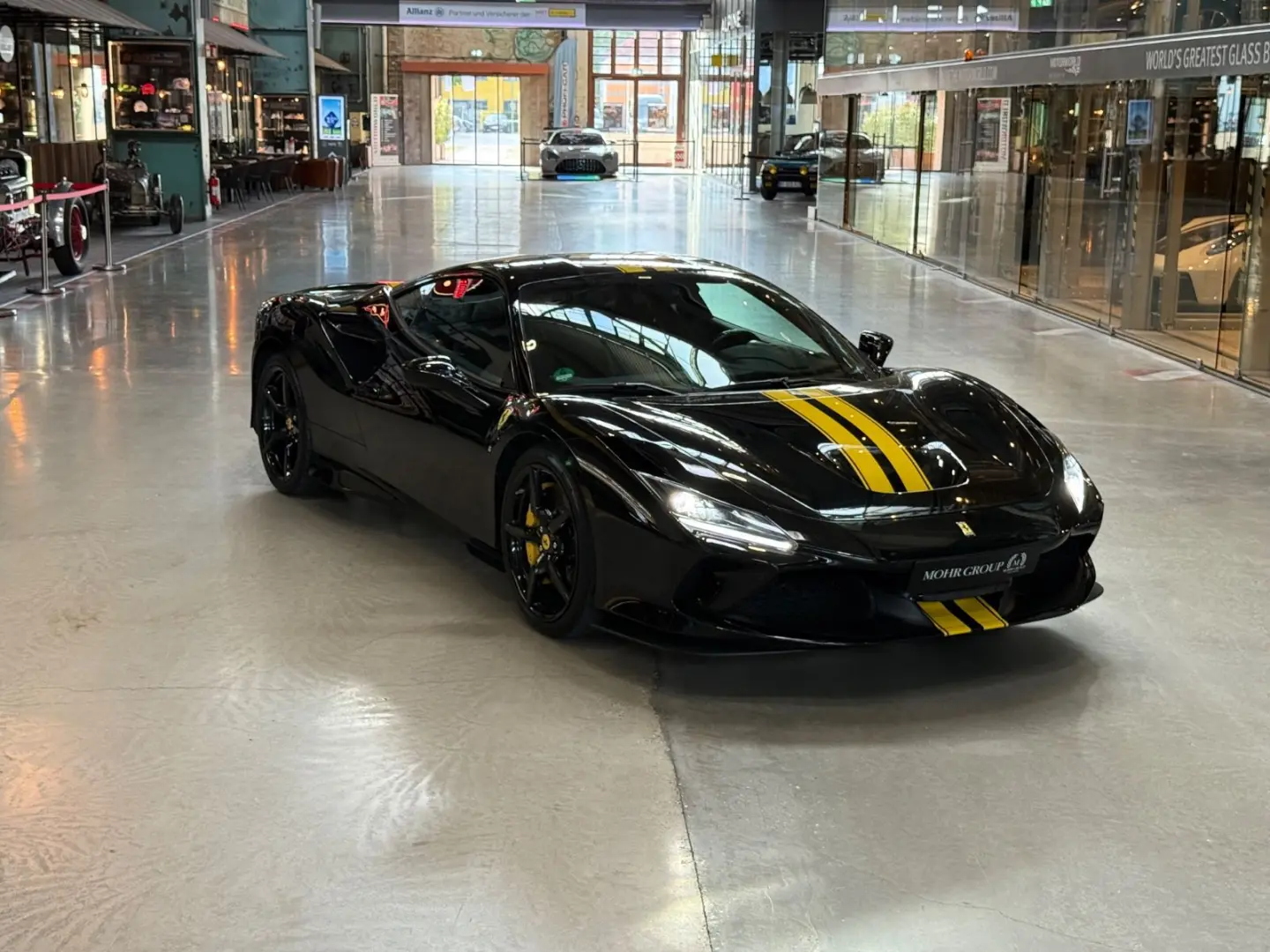 F8 Tributo Coupé/CARBON/WARRANTY/MWST. AUSWEISB.