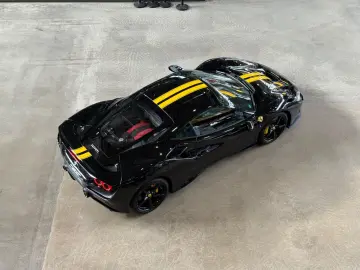 F8 Tributo Coupé/CARBON/WARRANTY/MWST. AUSWEISB.