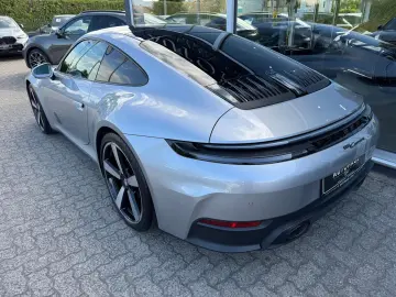 992.2 Carrera*MATRIX*SPORT-CHRONO*360°KAM*PANO*