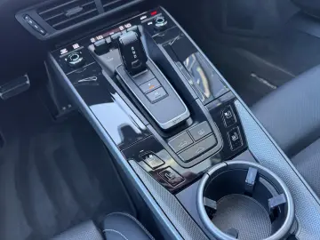 992.2 Carrera*MATRIX*SPORT-CHRONO*360°KAM*PANO*