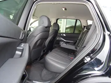 X5 xDrive45e 21