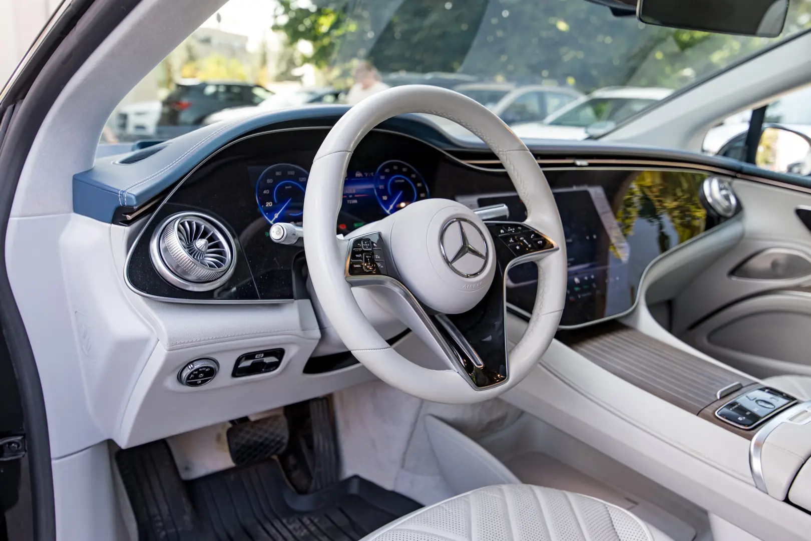 Mercedes EQS 580